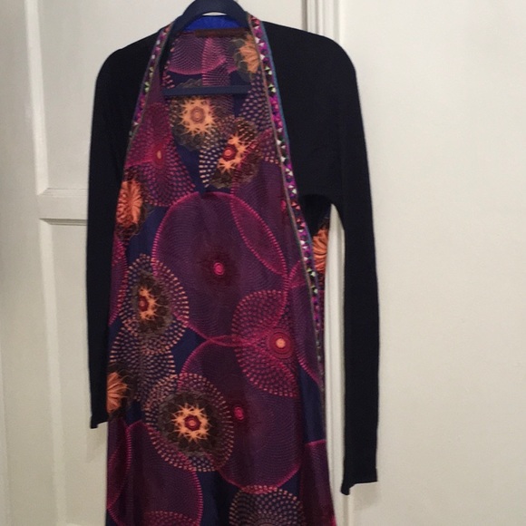 A Common Thread Dress - Picture 6 of 13